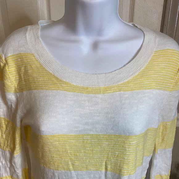 Gap yellow and white striped sweater size XS - Picture 6 of 6
